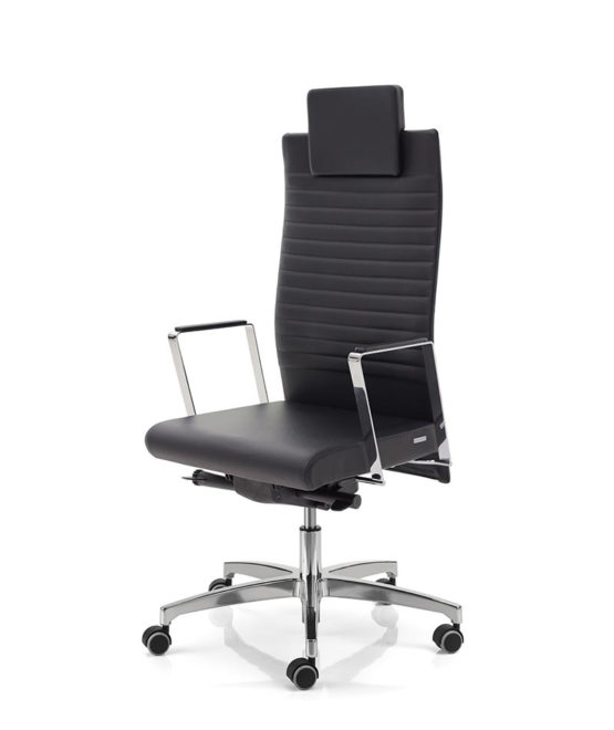 Dama_imbottita_Moving_chair_07 Dama_imbottita_Moving_chair_07