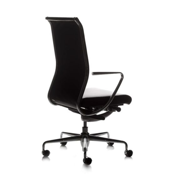 Moving_Dresschair_presentation-800×800 Moving_Dresschair_presentation-800×800