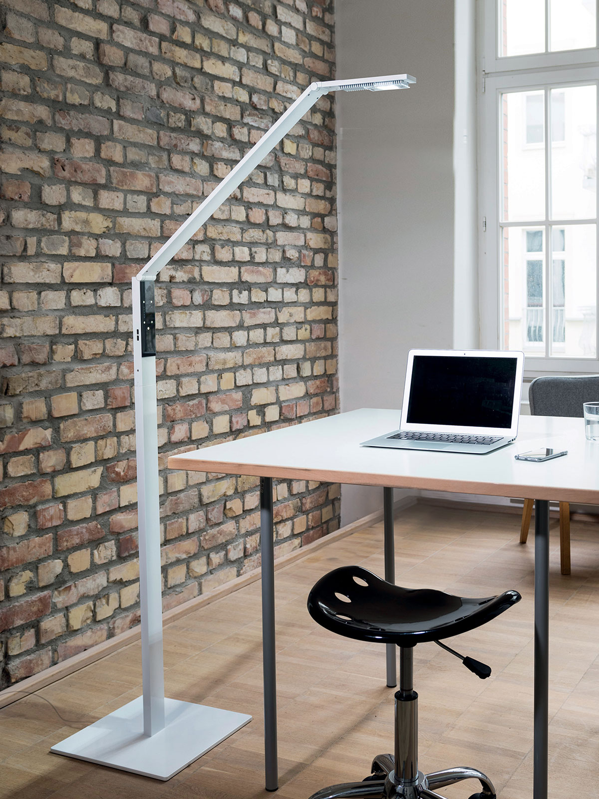 lampadaire LED